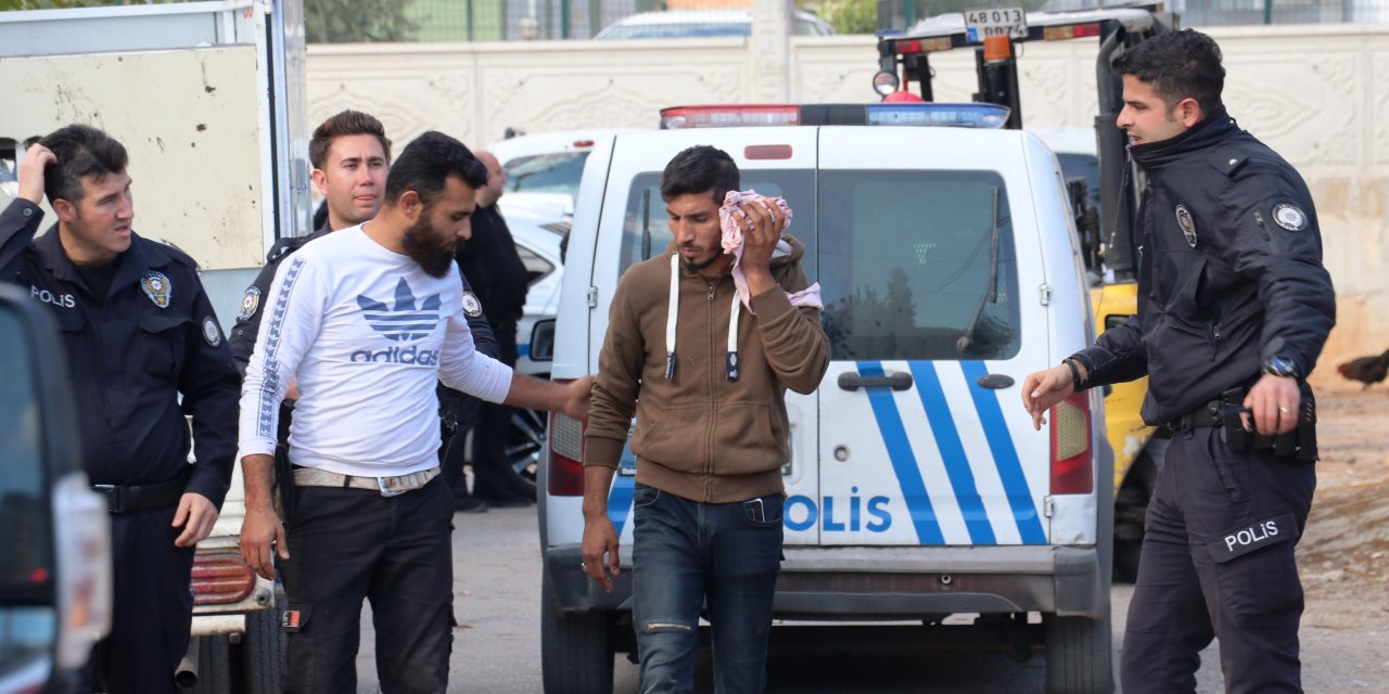 Suriye Vatandaşı İki Grup Arasında Kavga; 1 Yaralı