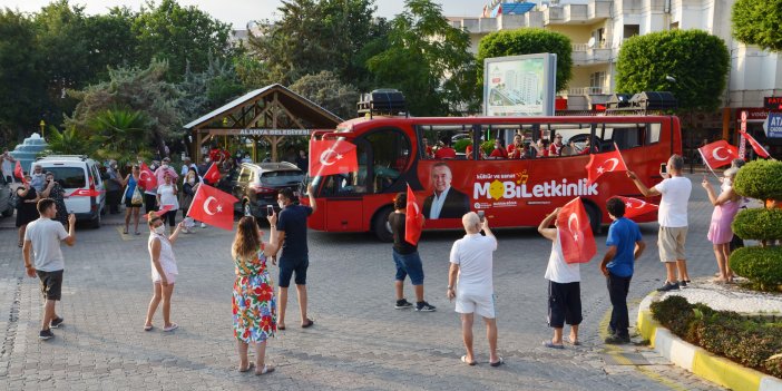 buyuksehirden-zafer-bayramina-ozel-mobil-konser-antalya-haber.jpg