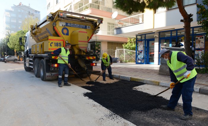 antalya-buyuksehir-belediyesi-muratpasa-ilcesi-varlik-mahallesinin-icme-suyu-altyapisini-yeniledi-calisma-kapsaminda-bolgedeki-sebeke-modern-olcum-ve-izleme-araclariyla-donatildi.jpg