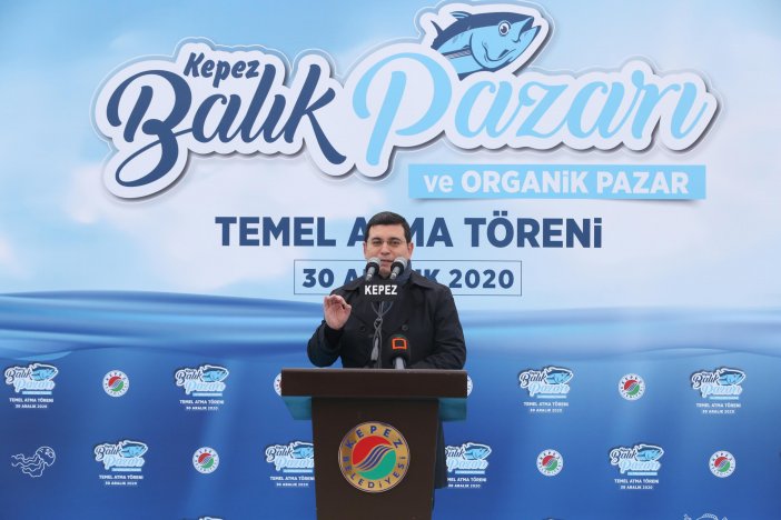 kepez-belediyesi-dokuma-fabrikasi-arazisinde-12-bin-metrekarelik-alan-icerisinde-balik-restoranlari-ile-satis-tezgahlarinin-olacagi-kepez-balikcilar-carsisi-ve-dogal-urunlerin-satilacagi-organik-pazarin-temeli-torenle-atildi-003.jpg