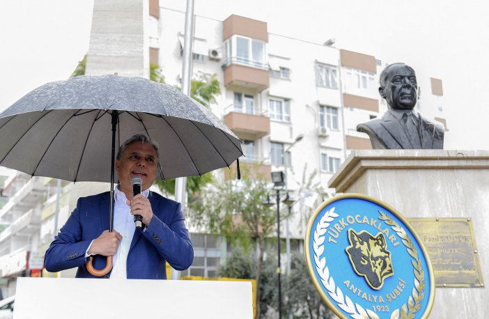 muratpasa-belediye-baskani-umit-uysal-kibris-turk-halkinin-ozgurluk-mucadelesinin-sembol-ismi-kktc-kurucu-cumhurbaskani-denktasin-vefatinin-yildonumu-dolayisiylagerceklesen-torende-sukur-ki-orada-bagimsiz-bir-devletimiz-var-dedi-001.jpg