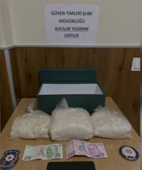 Avcılar'da polisten kaçan İranlı Esenyurt'ta 2 kilogram uyuşturucu ile yakalandı