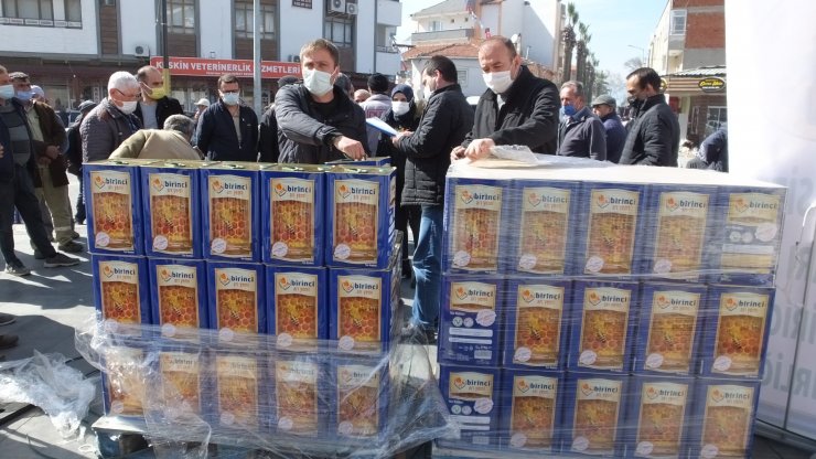 Balıkesir Büyükşehir Belediyesi'nden arıcılara destek