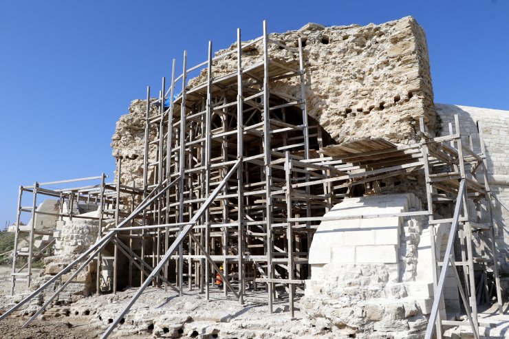 Çanakkale'de ilk şehitlerin verildiği kaleye restorasyon  