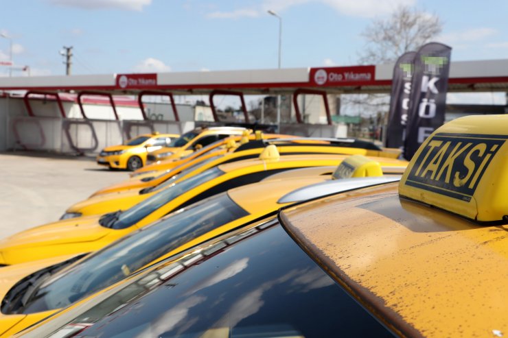 Edirne’de 30 taksici, 10 günlük karantinanın ardından işbaşı yaptı