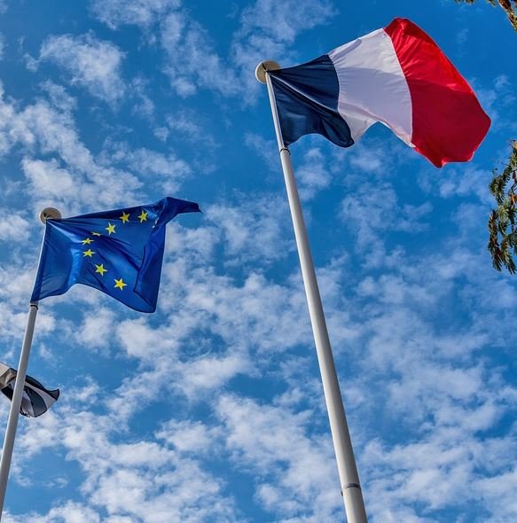 Fransız yazardan Frexit yorumu: Paris, AB'yi terk edebilir