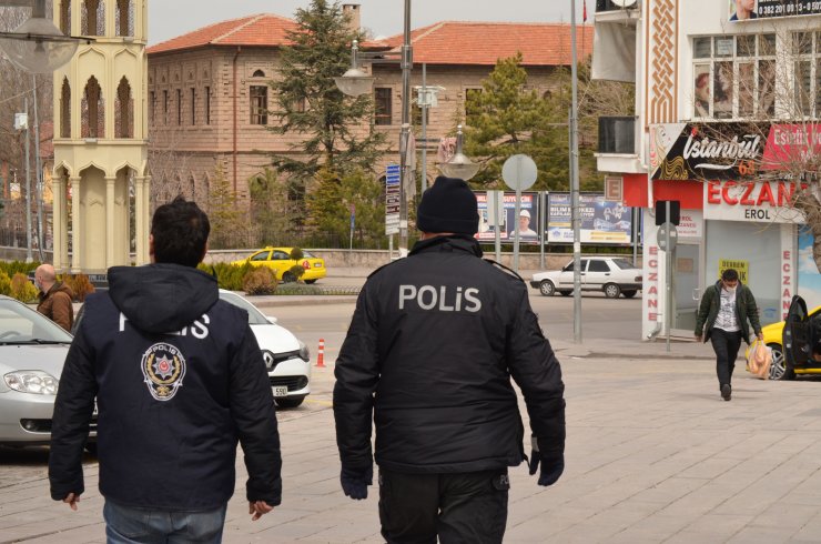 Kırmızı kategorideki Aksaray'da, cadde ve sokaklar boş kaldı