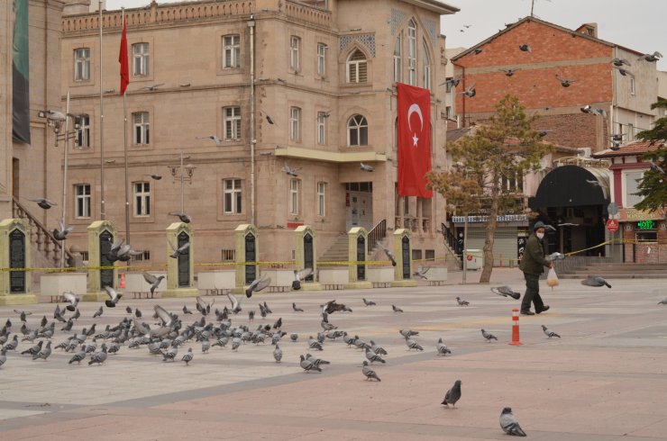 Kırmızı kategorideki Aksaray'da, cadde ve sokaklar boş kaldı