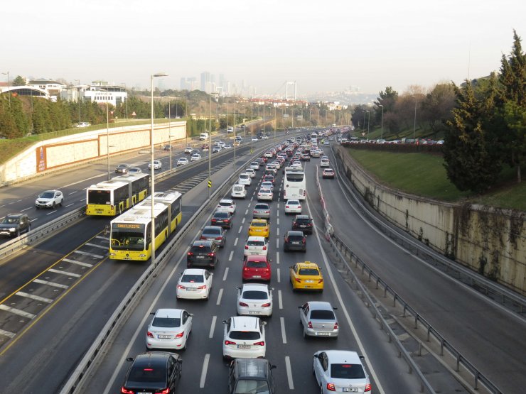 Kısıtlamanın olmadığı ikinci Cumartesi İstanbul trafiği