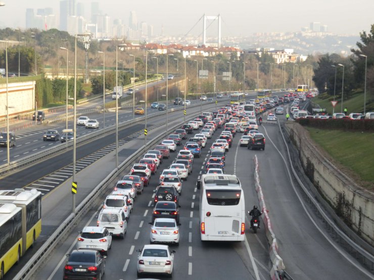 Kısıtlamanın olmadığı ikinci Cumartesi İstanbul trafiği