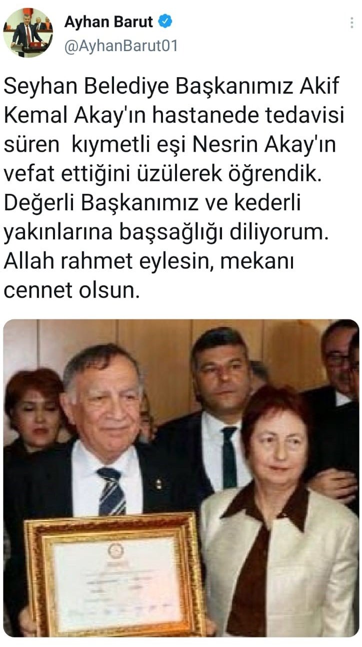 Seyhan Belediye Başkanı Akay'ın Eşi Koronavirüsten Yaşamını Yitirdi