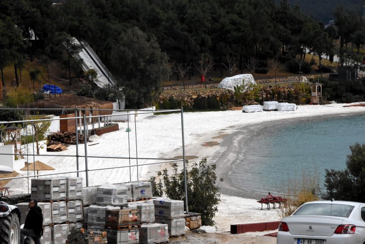 Bodrum'da Plaja Mermer Tozu Döken İşletmeye 265 Bin Tl Ceza