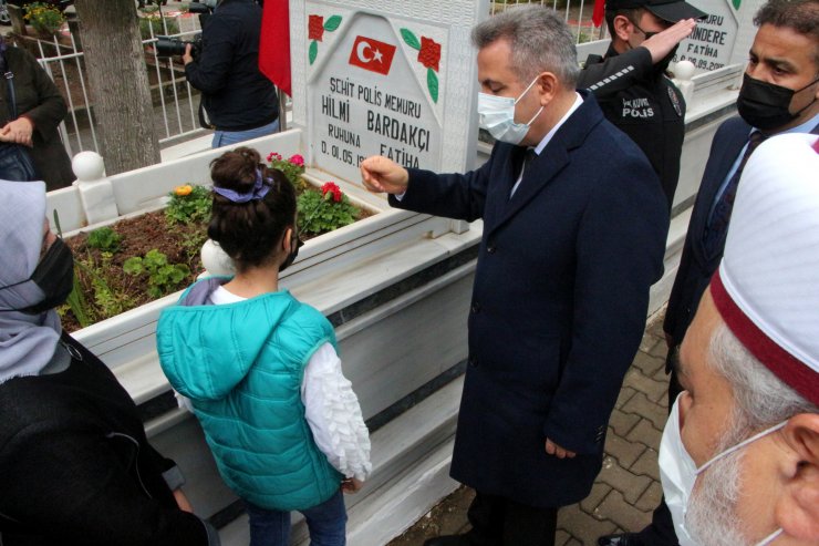 12 Yaşındaki Şehit Kızı: Babamın Böyle Bir Mertebede Olmasından Gururluyum