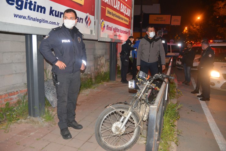 Polisten Kaçan Motosikletli 2 Kişi, Kovalamacayla Yakalandı