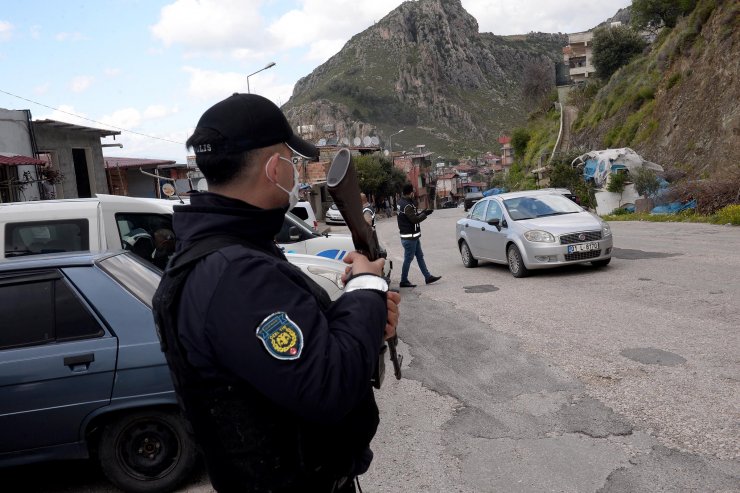 Hatay'da 215 Polisle Asayiş Ve Trafik Uygulaması