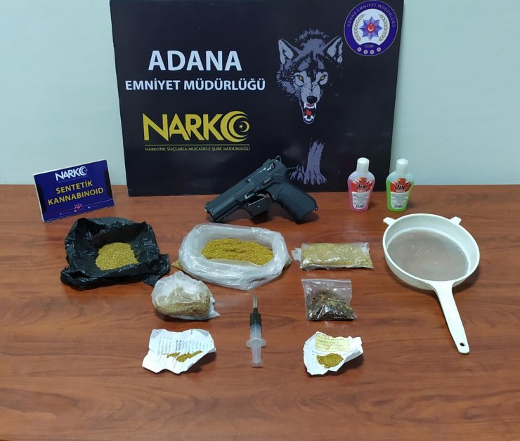 Adana'daki 'torbacı' Operasyonunda 25 Tutuklama