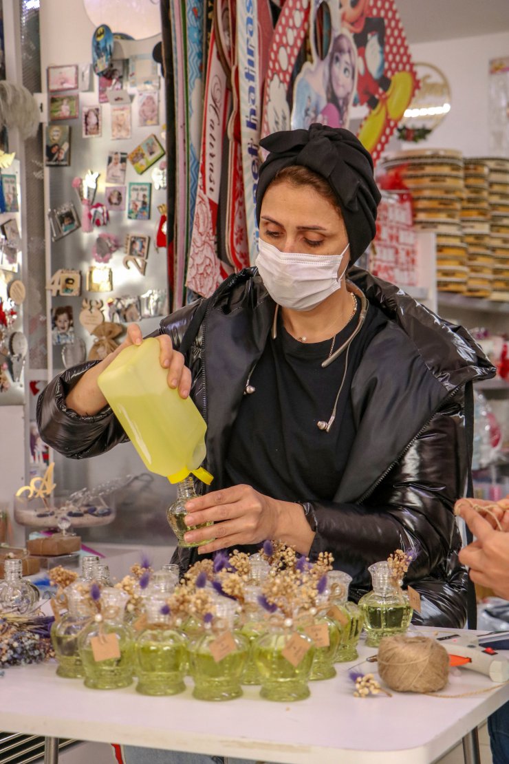 Nikah Şekerinin Yerini Kolonya Aldı