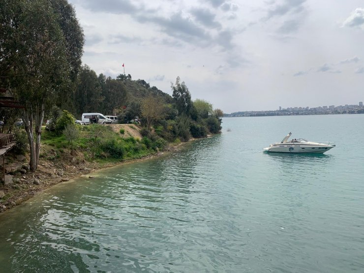 Arkadaşını Vazgeçirmeye Çalıştığını Söyledi; İntihara Teşvik Ve Yardımdan Tutuklandı