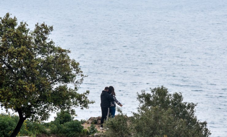 Falezlerde Tehlikeli 'titanic' Romantizmi