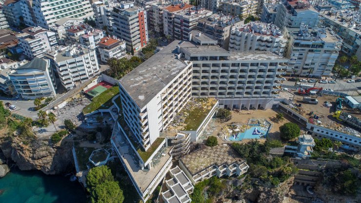 Yıkımına Başlanan Divan Talya Otel Yerine, 3 Yılda Yenisi Yapılacak