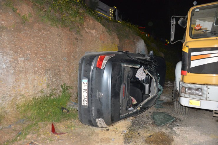 Otomobil 4 Metre Yüksekten Şantiye Alanına Düştü: 1 Yaralı