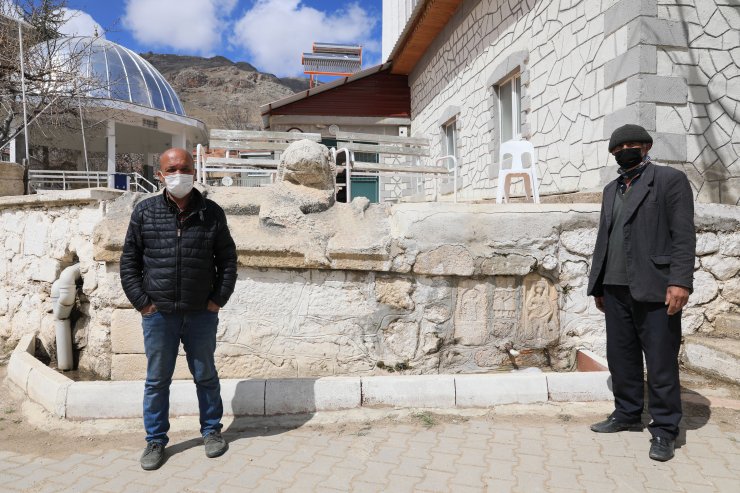 Tarihi Eserlerin Mahallelerinde Kalması İçin Oturma Eylemi Başlattılar (2)