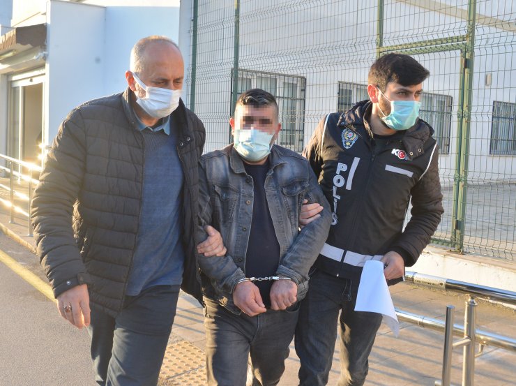 Adana’da Silah Ve Mühimmat Kaçakçılığı Operasyonu: 20 Gözaltı