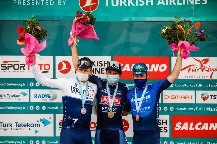 56'ncı Cumhurbaşkanlığı Türkiye Bisiklet Turu Marmaris-turgutreis Etabını Jasper Philipsen Kazandı