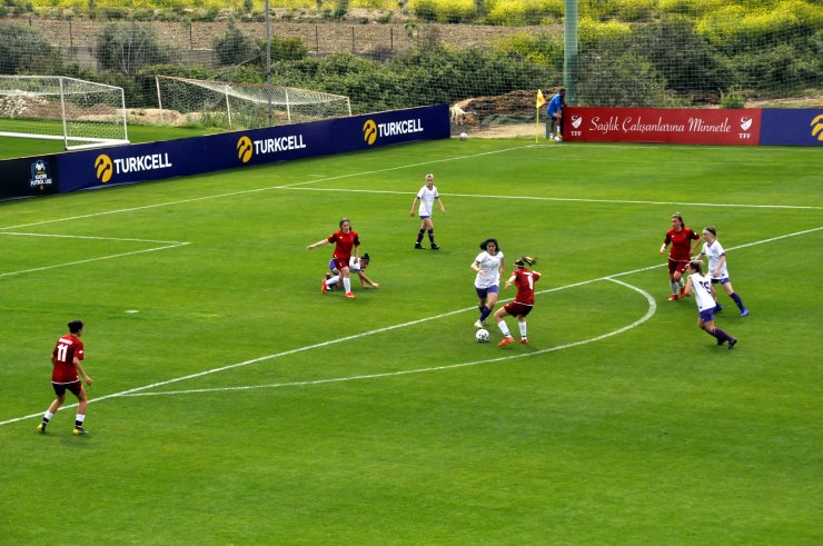 Ereğli Belediyespor, İlk Maçında Kocaeli Futbol Kulübü’nü 2-1 Yendi