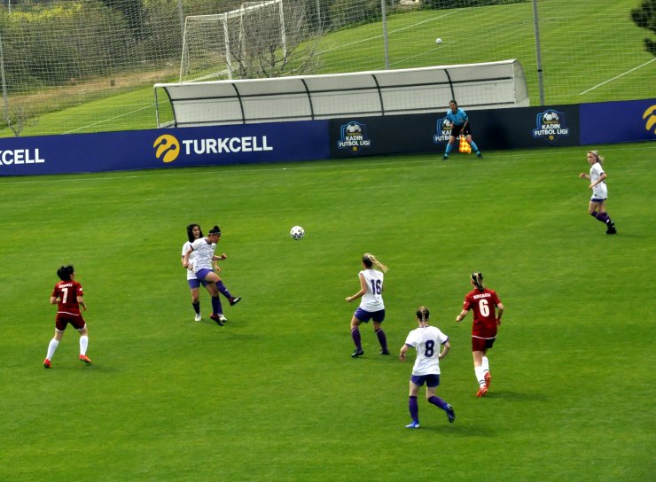 Ereğli Belediyespor, İlk Maçında Kocaeli Futbol Kulübü’nü 2-1 Yendi