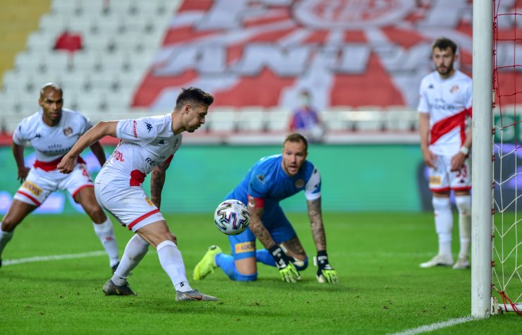 Fraport Tav Antalyaspor - Galatasaray: 0-1