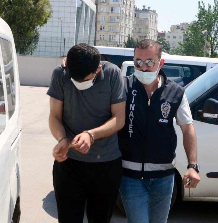 Arkadaşını Pompalı Tüfekle Başından Vurdu; 'silahı Boş Sanıp, Tetiğe Bastım' Dedi