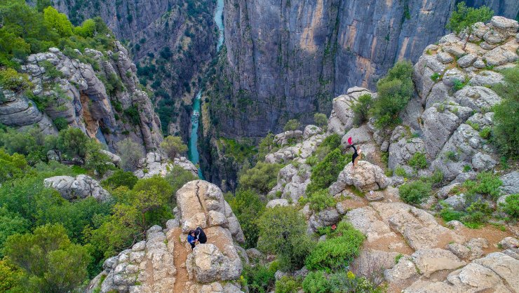 Doğa Harikası Kanyonlar Turist Bekliyor