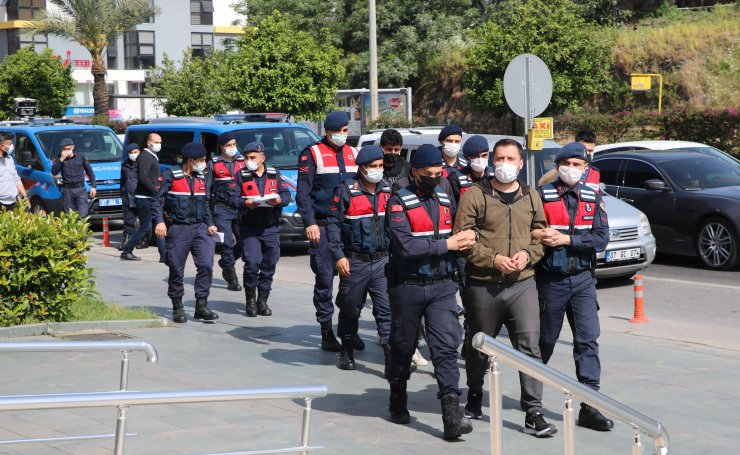 Alanya'da Yasa Dışı Bahis Operasyonuna 4 Tutuklama