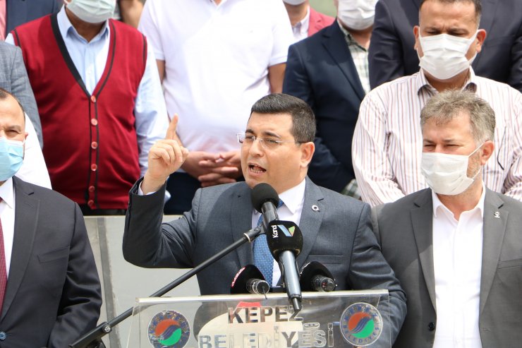 Kepez Belediye Başkanı Tütüncü'den Özkoç'a 'ermeni Soykırımı' Cevabı