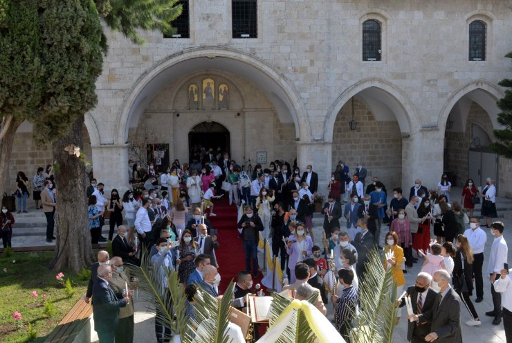 Hatay’da Paskalya Bayramı Ayini Düzenlendi