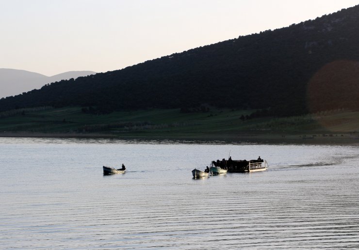 Mada Adası'nda Yaşayanlarının Salla Yaylaya Göçü Başladı