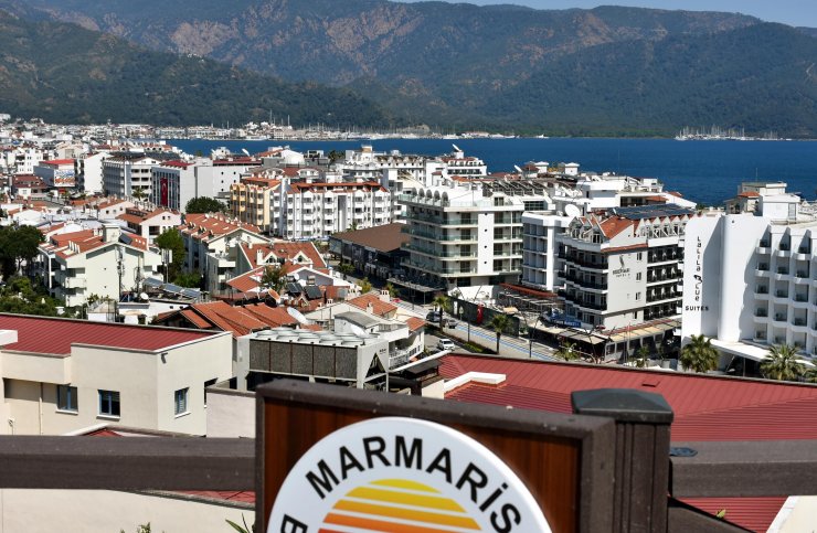 Marmaris'e Turistler Deniz Ve Sessizliğin Keyfini Çıkardı