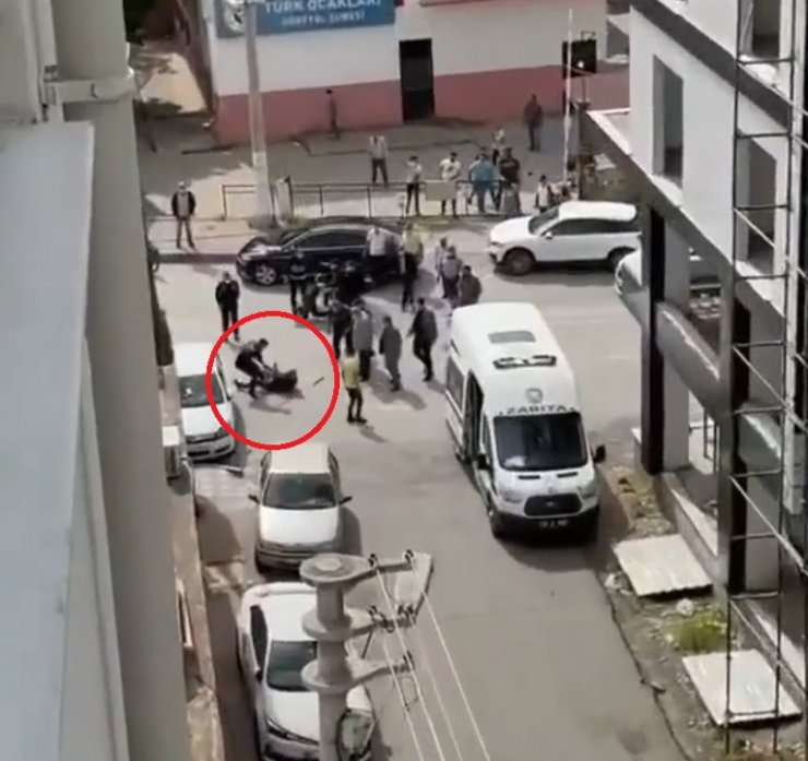 Hatay'da Esnaf Ve Zabıta Kavgası; 1 Zabıta Bıçakla Yaralandı