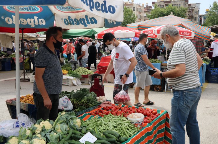 Antalya Pazarlarında Alışveriş Hareketliliği (2)