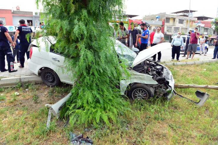 Eşinin Kaza Yaptığını Duyunca Hastaneye Koştu, Nişanlı Olduğunu Öğrendi