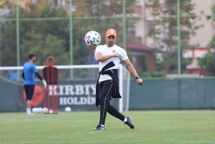 Aytemiz Alanyaspor Evindeki Son Maçta Erzurumspor'u Ağırlayacak