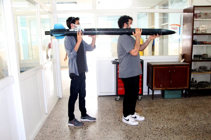 Roketlerini Geliştirmek İçin Ter Döken Gençler Türkiye Uzay Ajansı’nda Çalışmak İstiyor