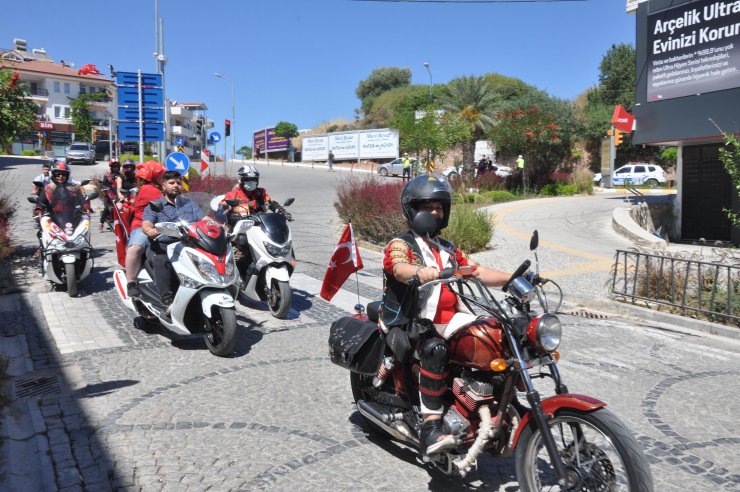 Datça'da Motosikletlilerden 19 Mayıs Turu