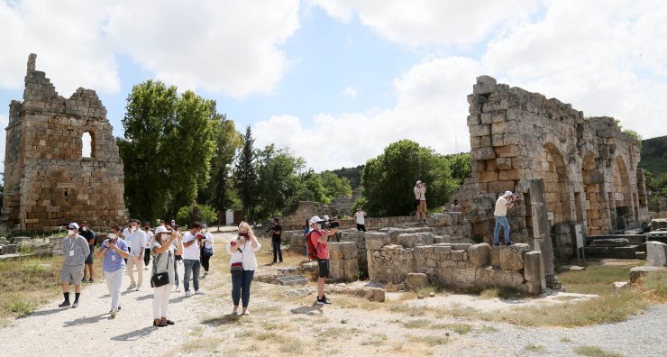 Büyükelçiler Antalya'da; 'güvenli Turizm Daha Da Güvenli' Mesajı