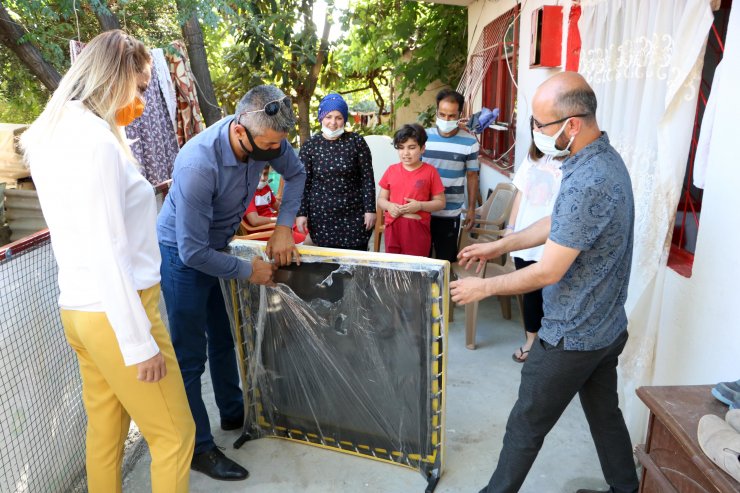 Belçika'dan Otizmli Çocuklara Trambolin Hediyesi