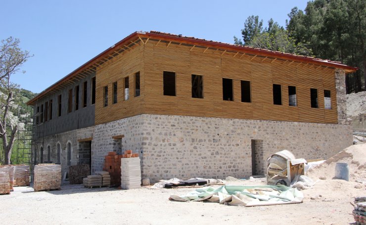 Burdur'un Türkülere Konu Olan Asırlık Değirmenlerinden Bir Tane Kaldı