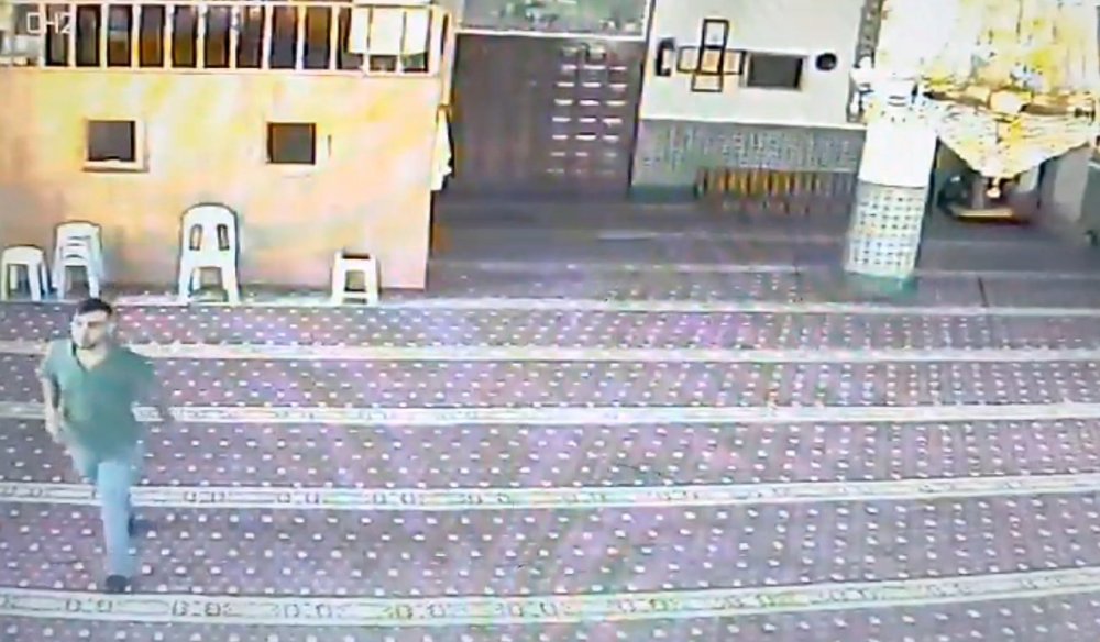 Camilerden Hırsızlık Şüphelisi Cezaevi Firarisi, Plajda Çadır Tatili Yapmış